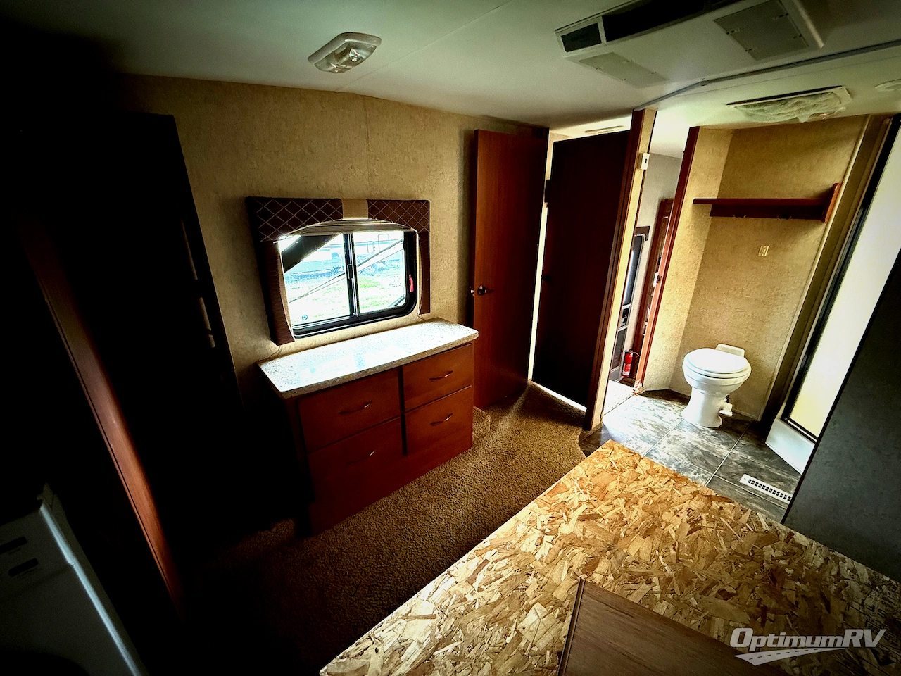 2012 Heartland Cyclone 3950 Photo 18