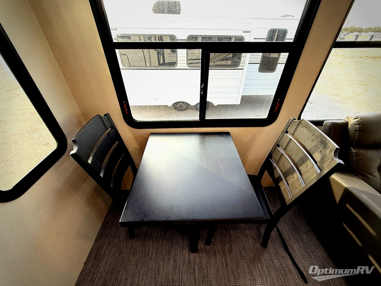 2024 Heartland Bighorn 3215RL Photo 5