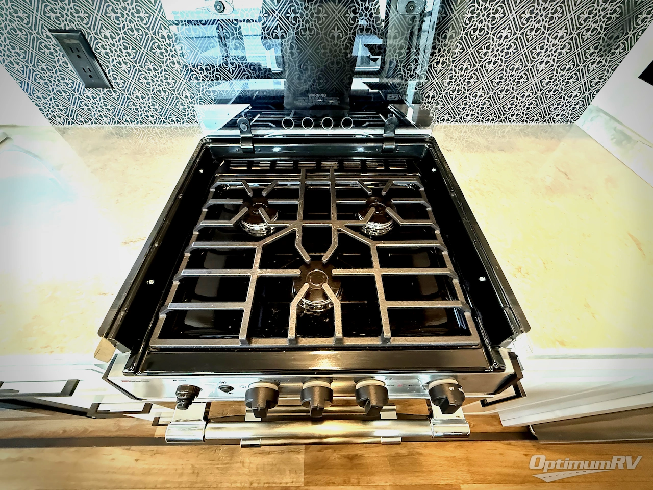 2024 Heartland Bighorn 3215RL Photo 10