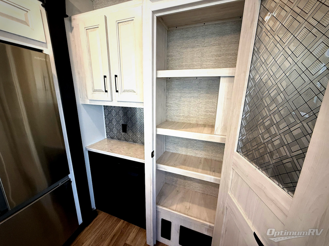2024 Heartland Bighorn 3215RL Photo 16