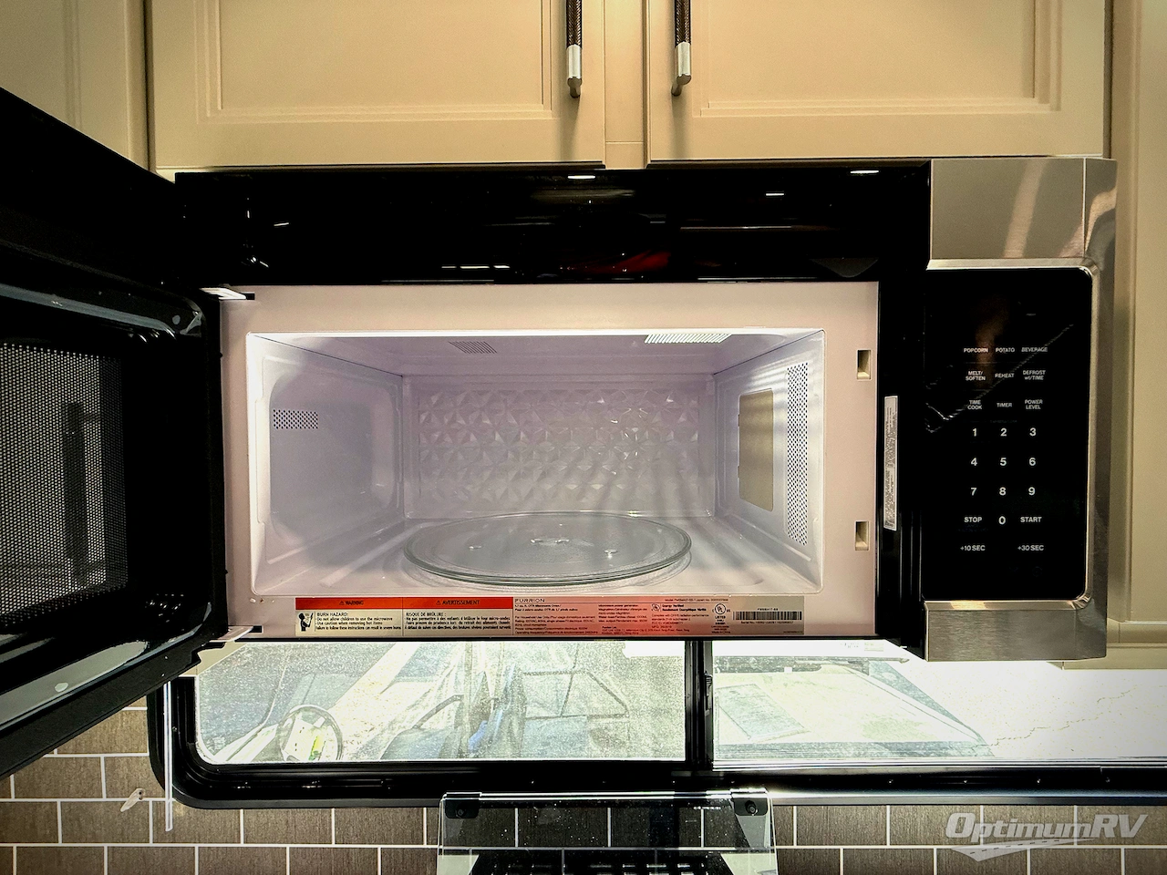 2026 Keystone Alpine Avalanche Edition 379MB Photo 12