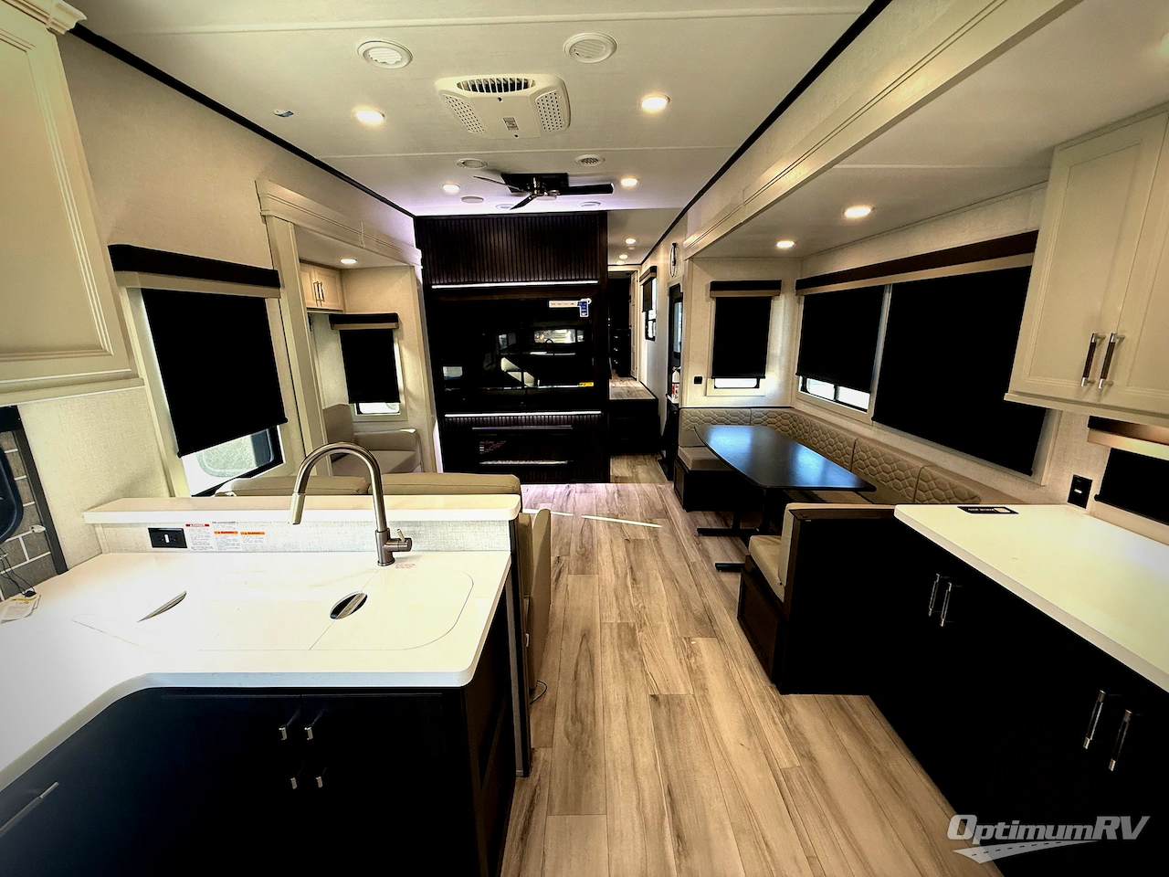 2026 Keystone Alpine Avalanche Edition 379MB Photo 14