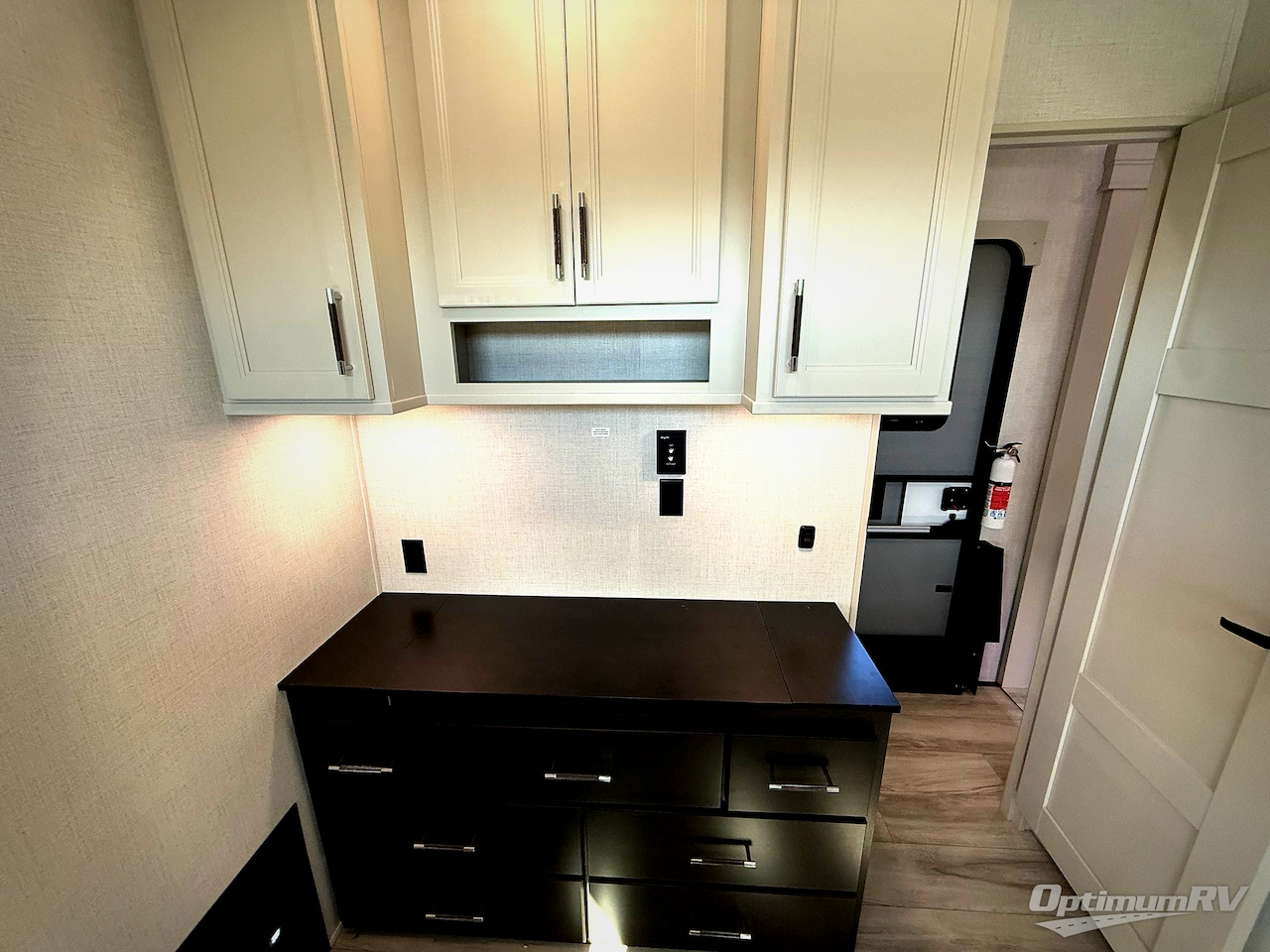 2026 Keystone Alpine Avalanche Edition 379MB Photo 17