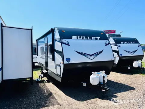 New 2025 Keystone Bullet Classic 2240RK Featured Photo