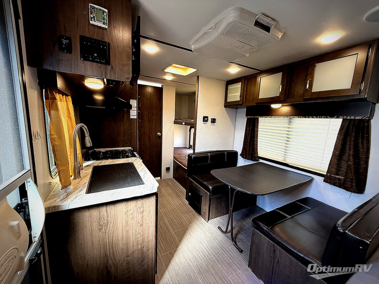 2019 Keystone Passport 175BH Express Photo 3