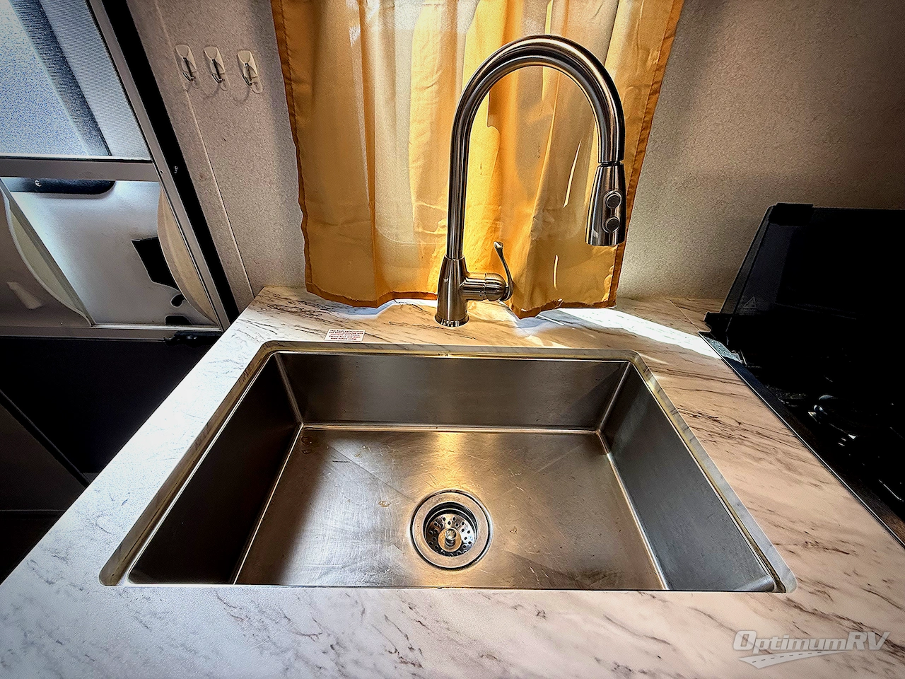 2019 Keystone Passport 175BH Express Photo 6