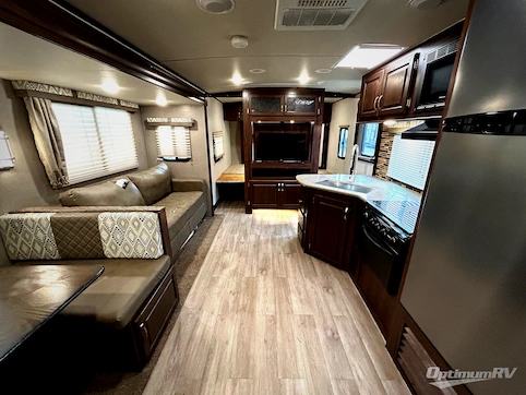2018 Palomino SolAire Ultra Lite 251RBSS RV Photo 2