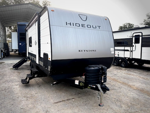 New 2027 Keystone Hideout 212RKS Featured Photo