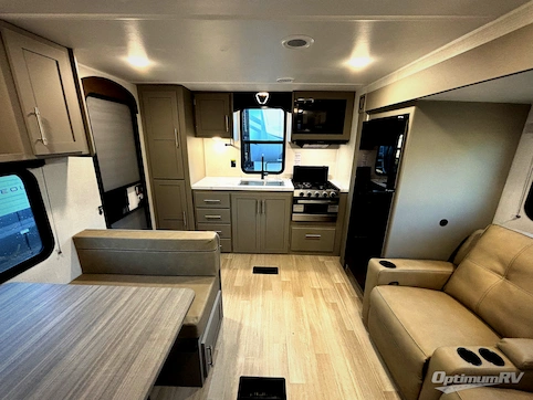 2027 Keystone Hideout 212RKS RV Photo 2