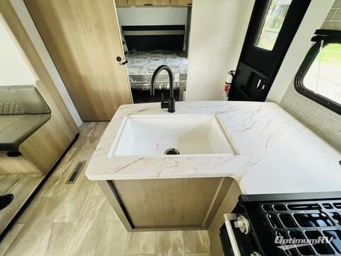 2025 Dutchmen Kodiak 270BHSL RV Photo 4