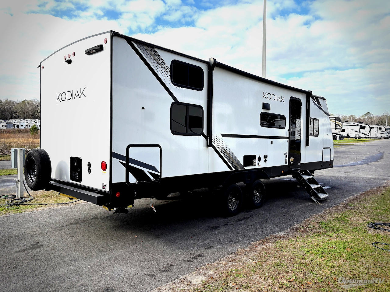 2025 Dutchmen Kodiak 270BHSL Photo 2