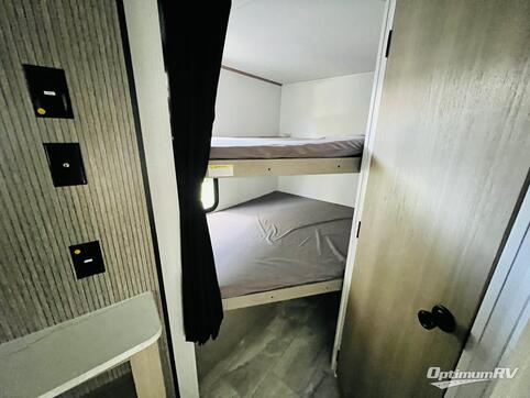 2025 Dutchmen Kodiak 270BHSL RV Photo 4