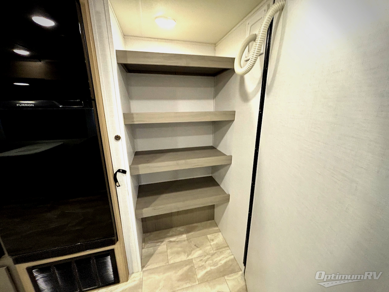 2025 Dutchmen Kodiak 270BHSL Photo 12