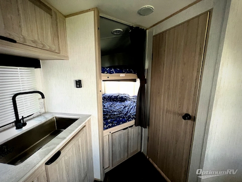 2022 Cruiser Shadow Cruiser 259BHS RV Photo 4