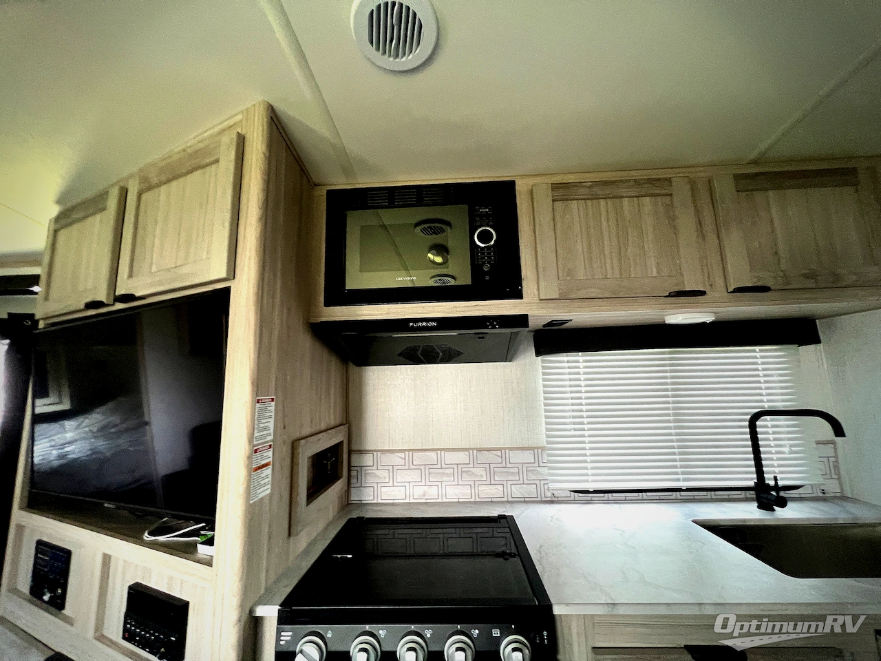 2022 Cruiser Shadow Cruiser 259BHS Photo 12