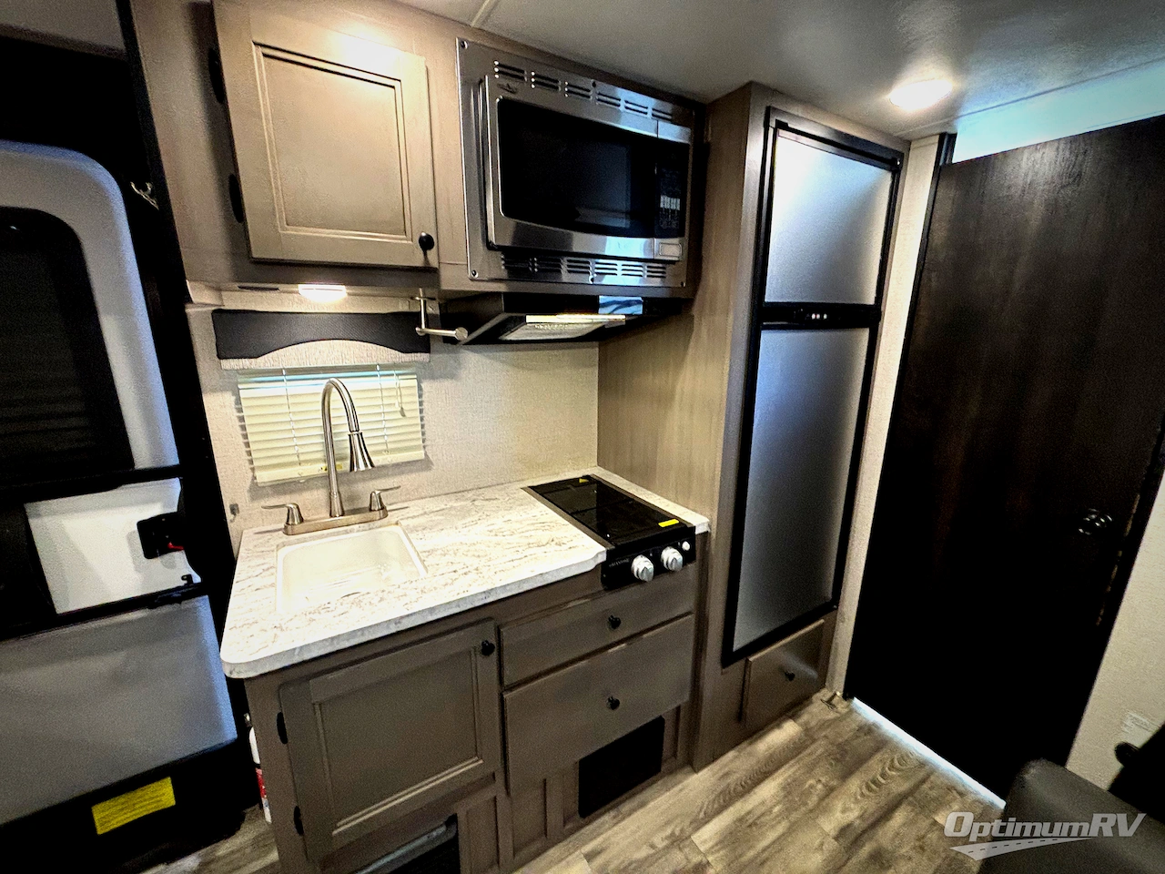 2022 Starcraft Super Lite Maxx 17BH Photo 6