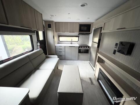 2025 Dutchmen Kodiak 241BHSL RV Photo 2