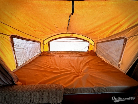 2011 Coachmen Freedom Express LTZ 17SDX RV Photo 2