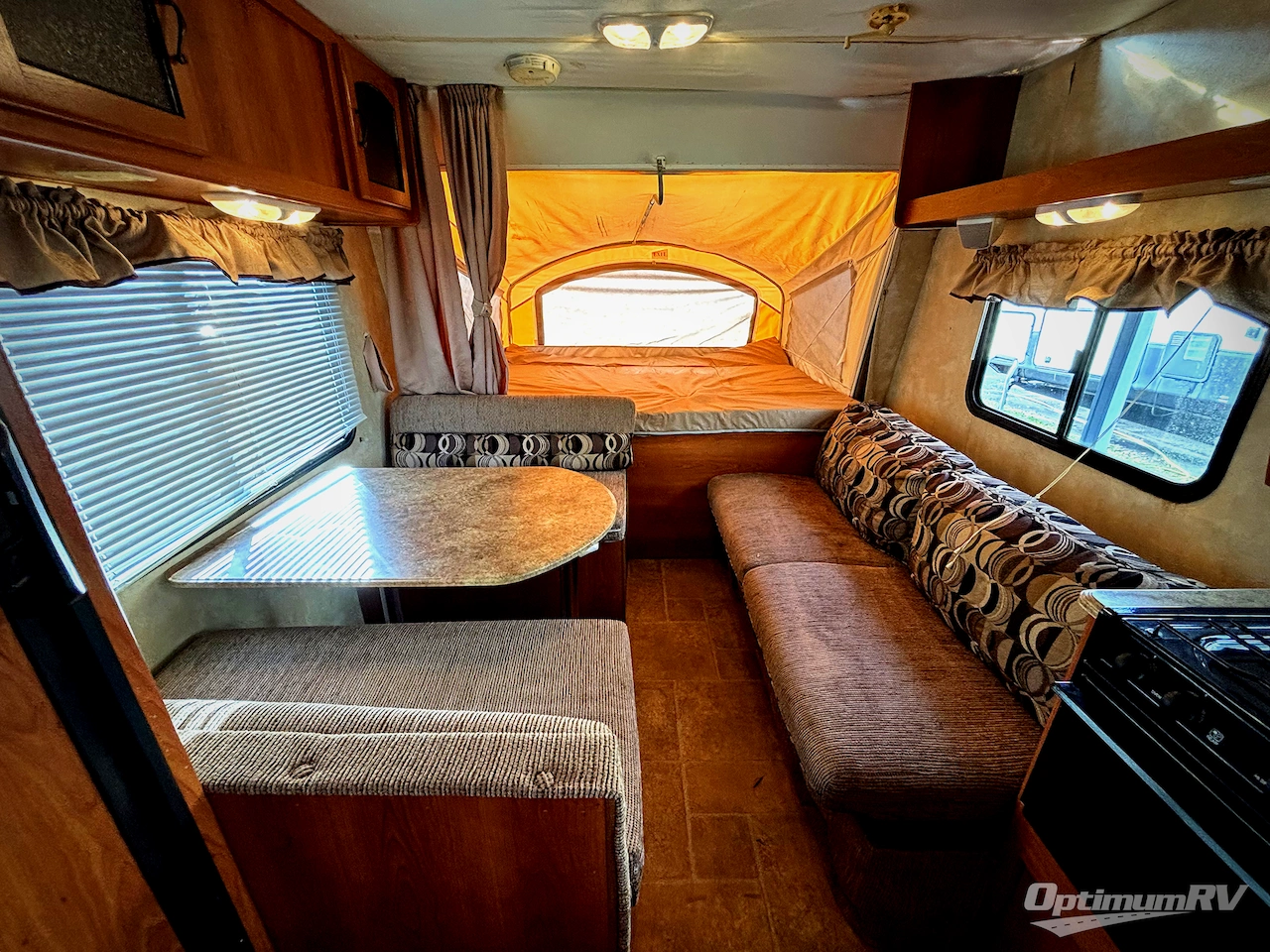 2011 Coachmen Freedom Express LTZ 17SDX Photo 3