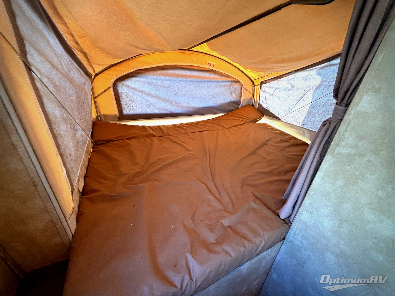 2011 Coachmen Freedom Express LTZ 17SDX Photo 12