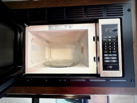 2021 Forest River Rockwood Mini Lite 2205S RV Photo 3