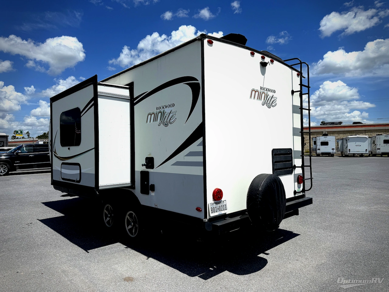 2021 Forest River Rockwood Mini Lite 2205S Photo 3