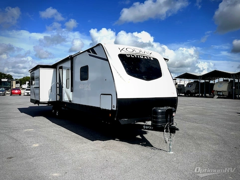New 2025 Dutchmen Kodiak Ultimate 3361RKSL Featured Photo