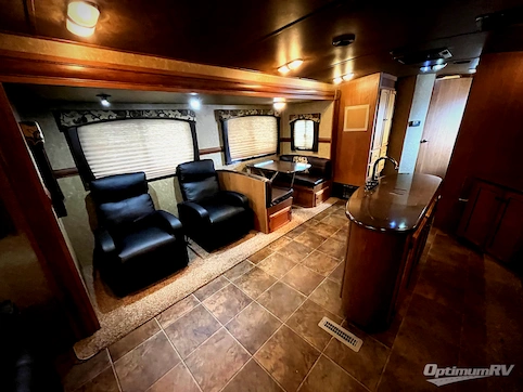 2014 CrossRoads Sunset Trail Reserve ST32RL RV Photo 2