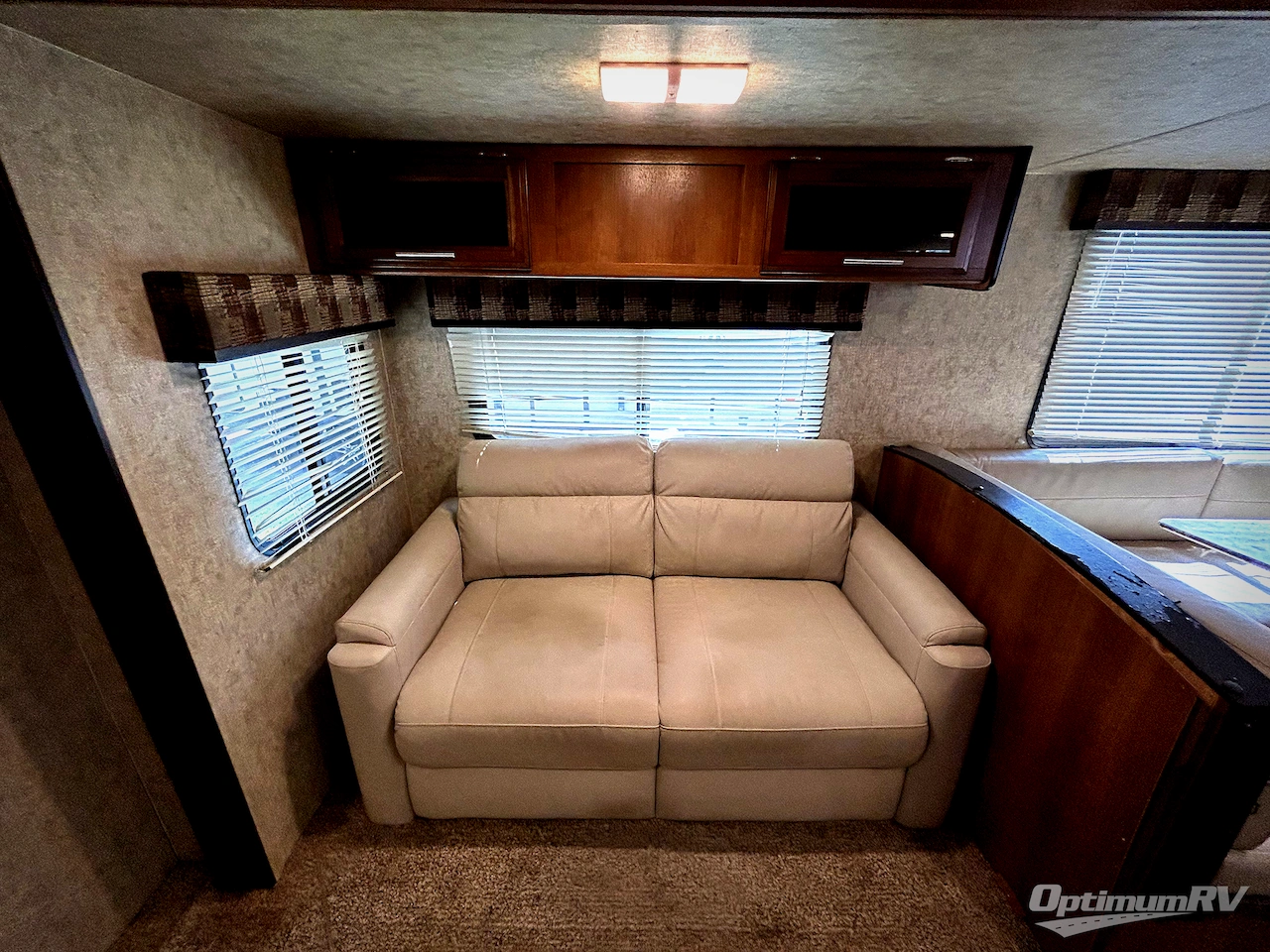 2018 Prime Time Avenger ATI 27DBS Photo 10