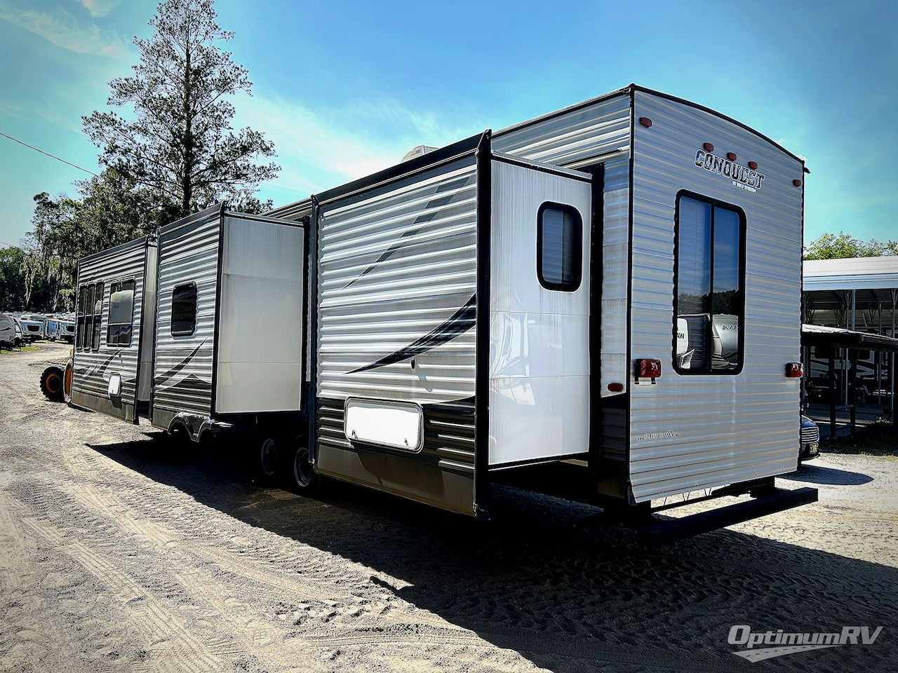 2015 Gulf Stream Conquest 40DEN Photo 3