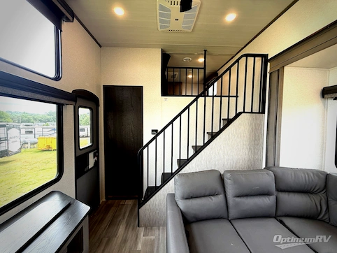 2025 Keystone Residence 40CLDL RV Photo 3