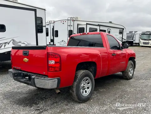 2012 Chevrolet Silverado Silverado RV Photo 2