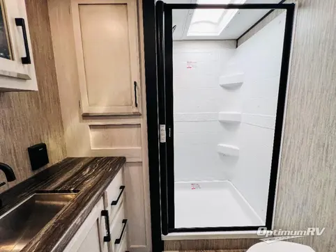 2022 KZ Durango Half-Ton D230RKD RV Photo 4