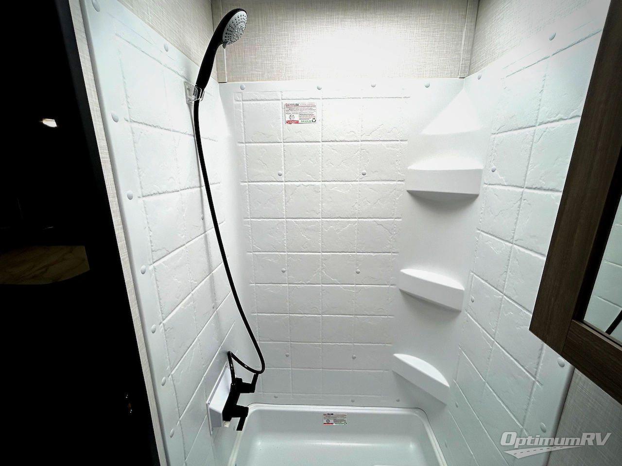 2024 Venture Sonic SN211VDB Photo 13