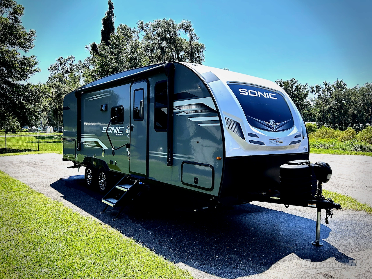 2024 Venture Sonic SN211VDB Photo 1