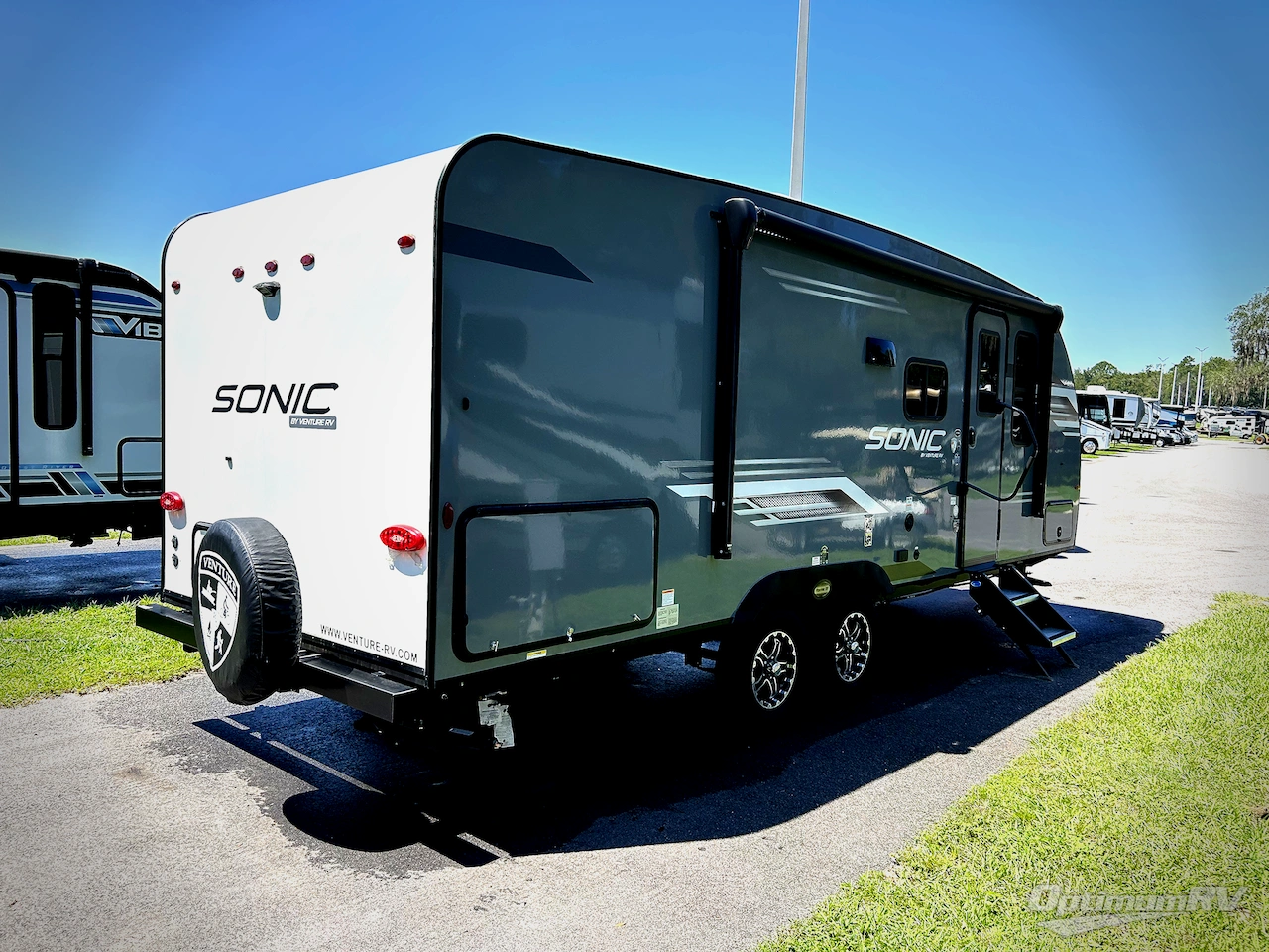 2024 Venture Sonic SN211VDB Photo 2