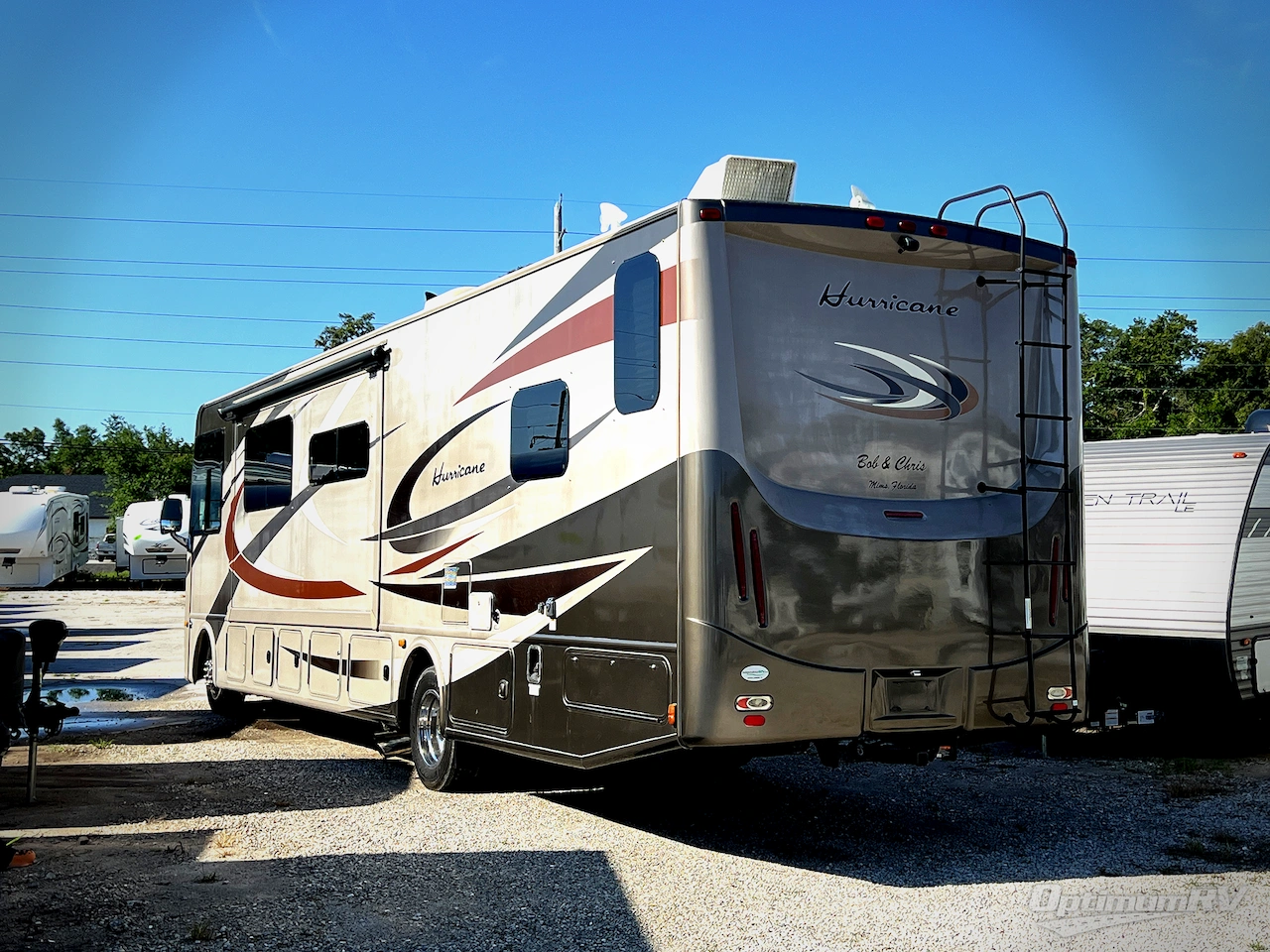 2016 Thor Hurricane 35C Photo 3