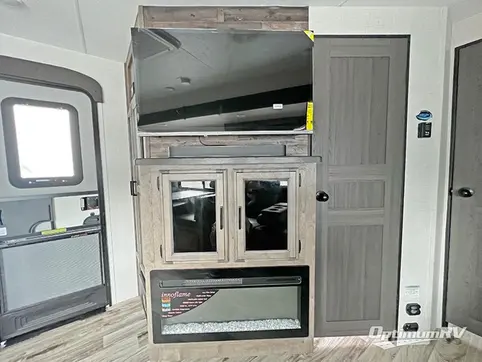 2024 Venture SportTrek ST251VFK RV Photo 3