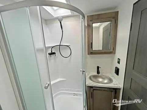 2024 Venture SportTrek ST251VFK RV Photo 4