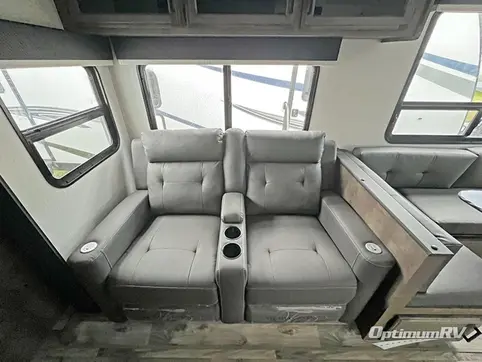 2024 Venture SportTrek ST332VBH RV Photo 2