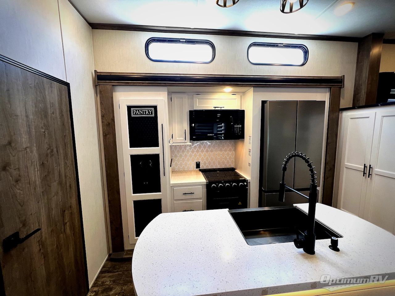 2022 Forest River Sabre 37FLH Photo 14