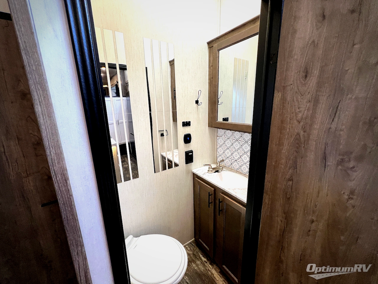 2022 Forest River Sabre 37FLH Photo 18