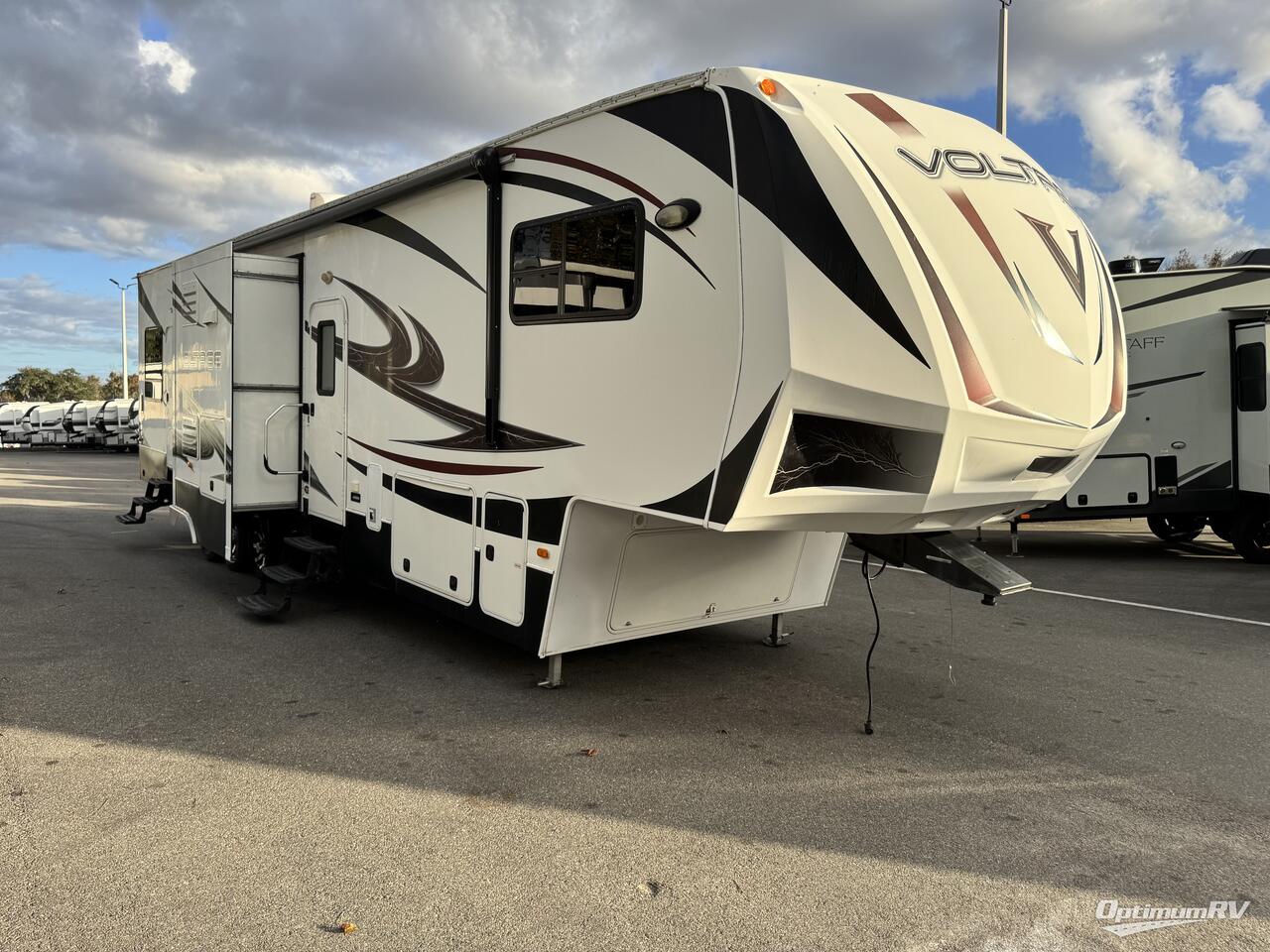 2012 Dutchmen Voltage V3900 Photo 1