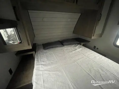 2024 Palomino Puma 28BHSS RV Photo 4