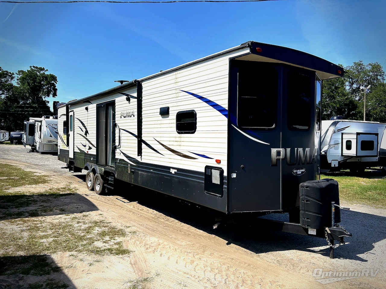 2019 Palomino Puma Destination 39PFK Photo 1