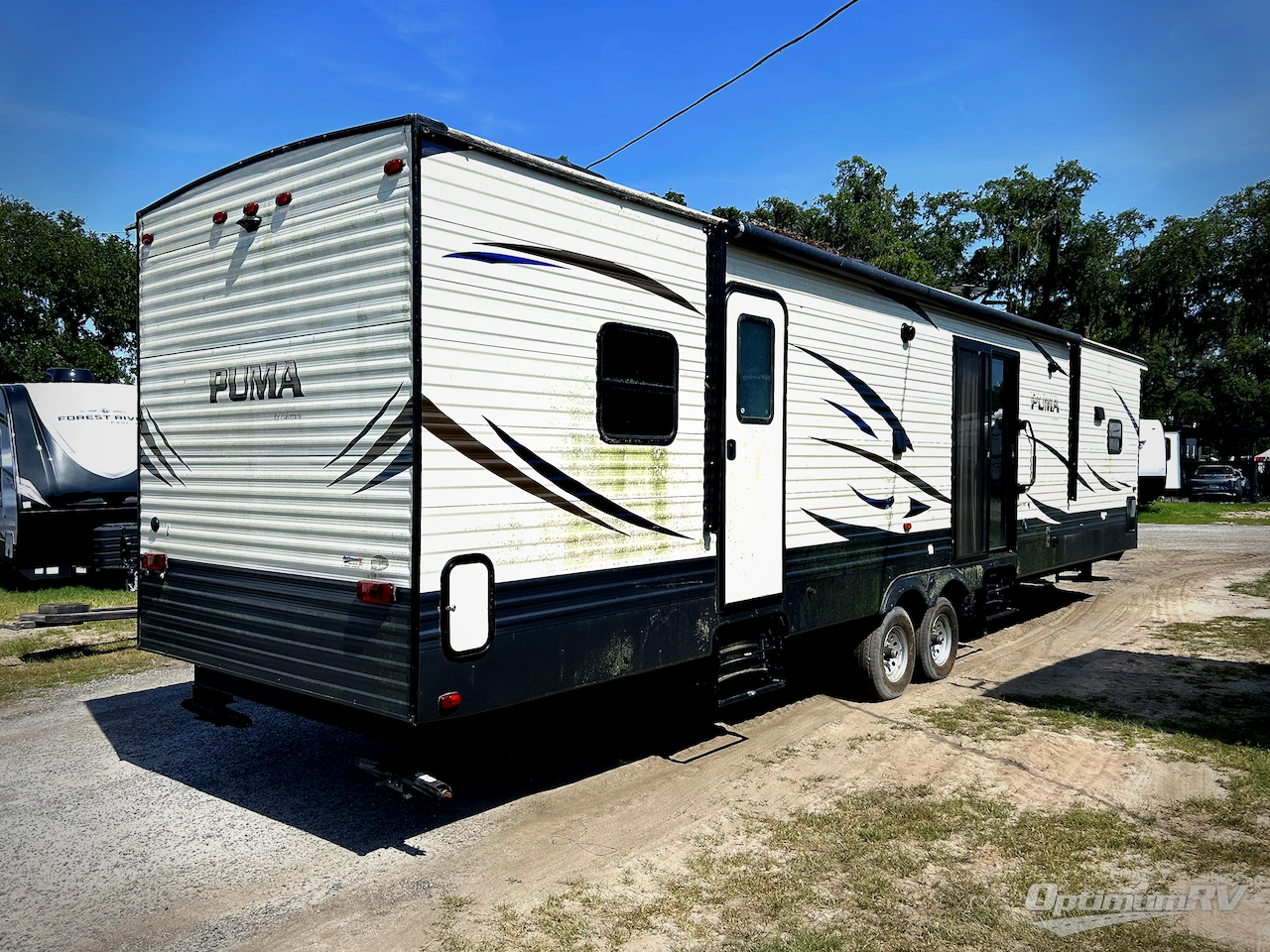 2019 Palomino Puma Destination 39PFK Photo 2