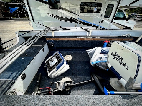 1990 Sea Nymph Sidewinder SC175 RV Photo 3