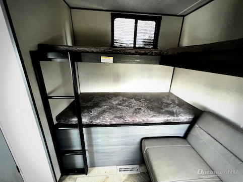 2022 Dutchmen Aspen Trail LE 29BH RV Photo 4