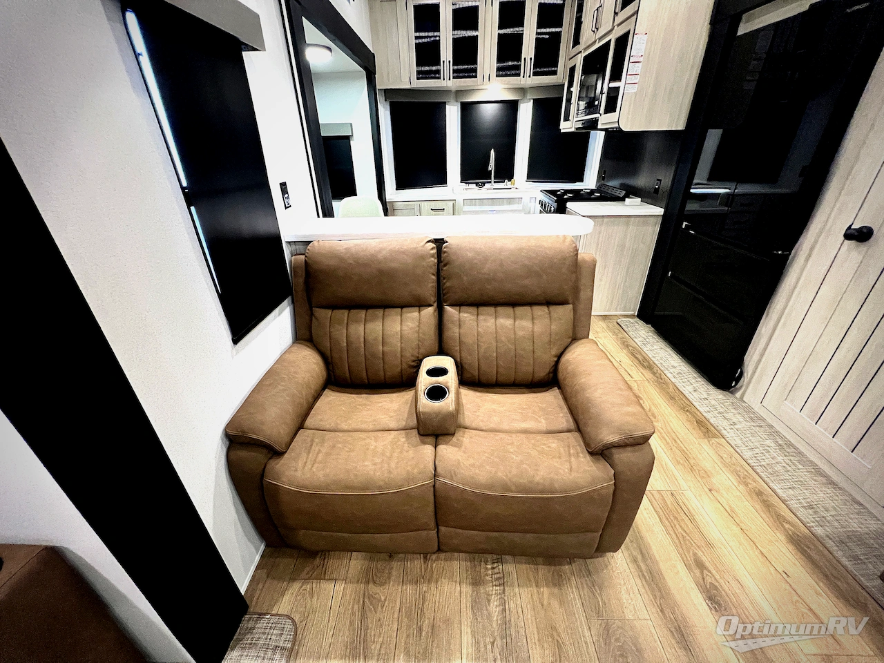 2027 Forest River Puma Vista 403LFT Photo 6