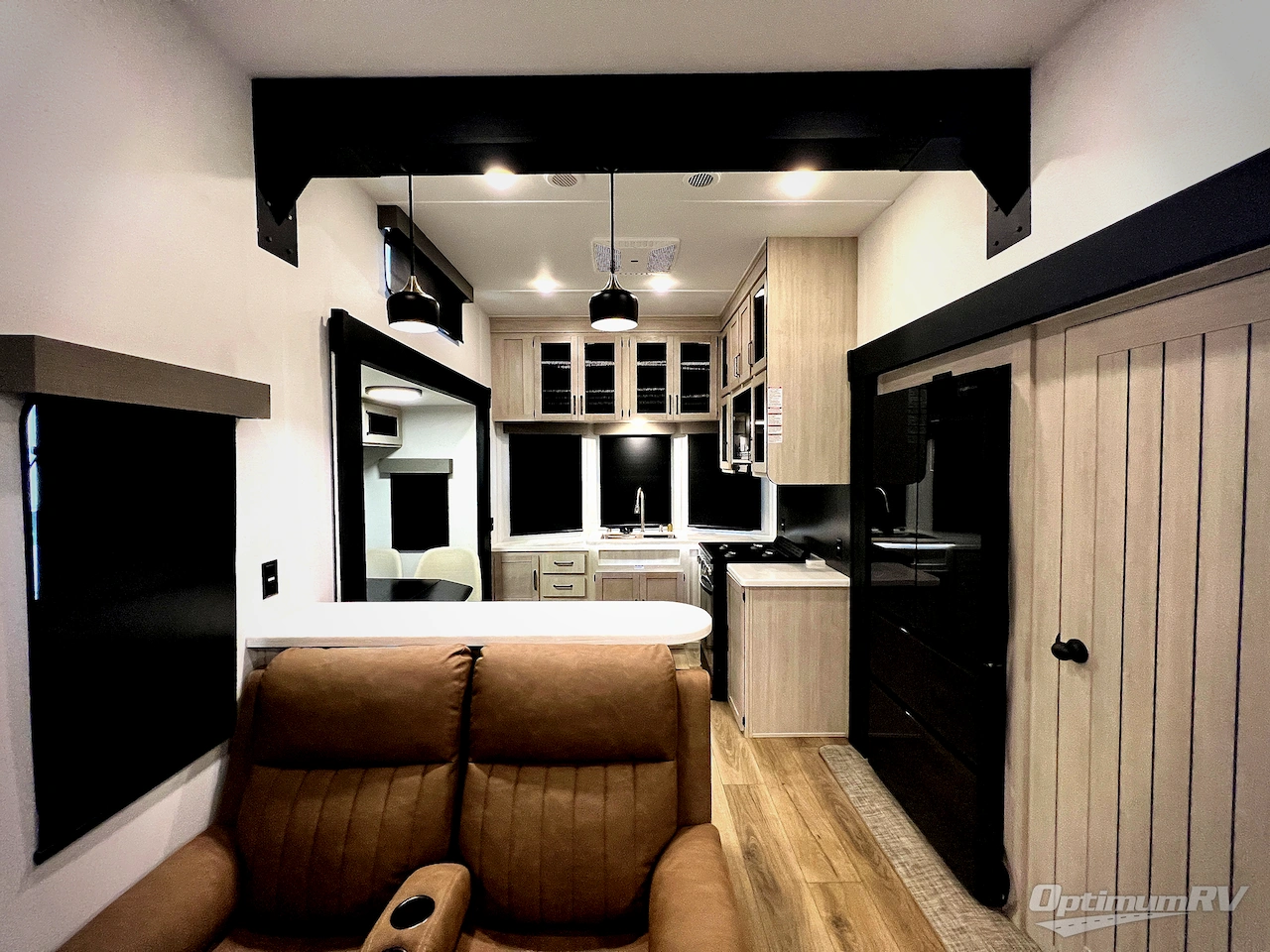 2027 Forest River Puma Vista 403LFT Photo 4